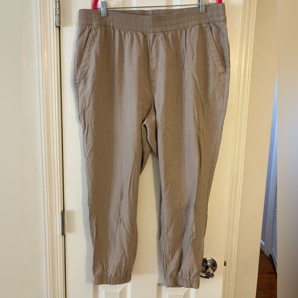 High Waisted Twill Jogger Pants